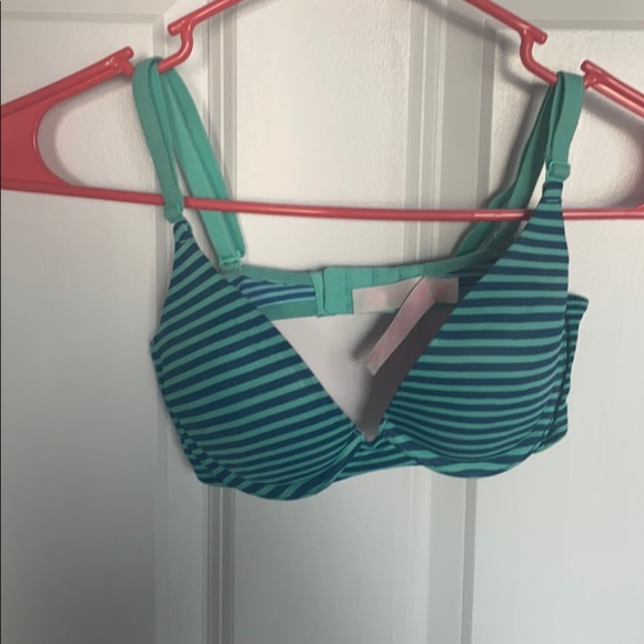 Victoria Secret Pink Bra - Picture 1 of 4